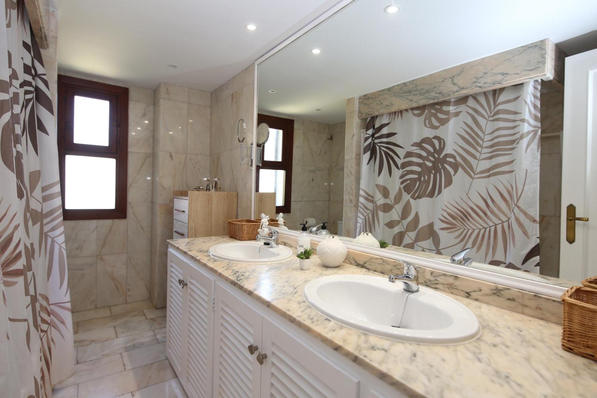 West Townhouse Bianca